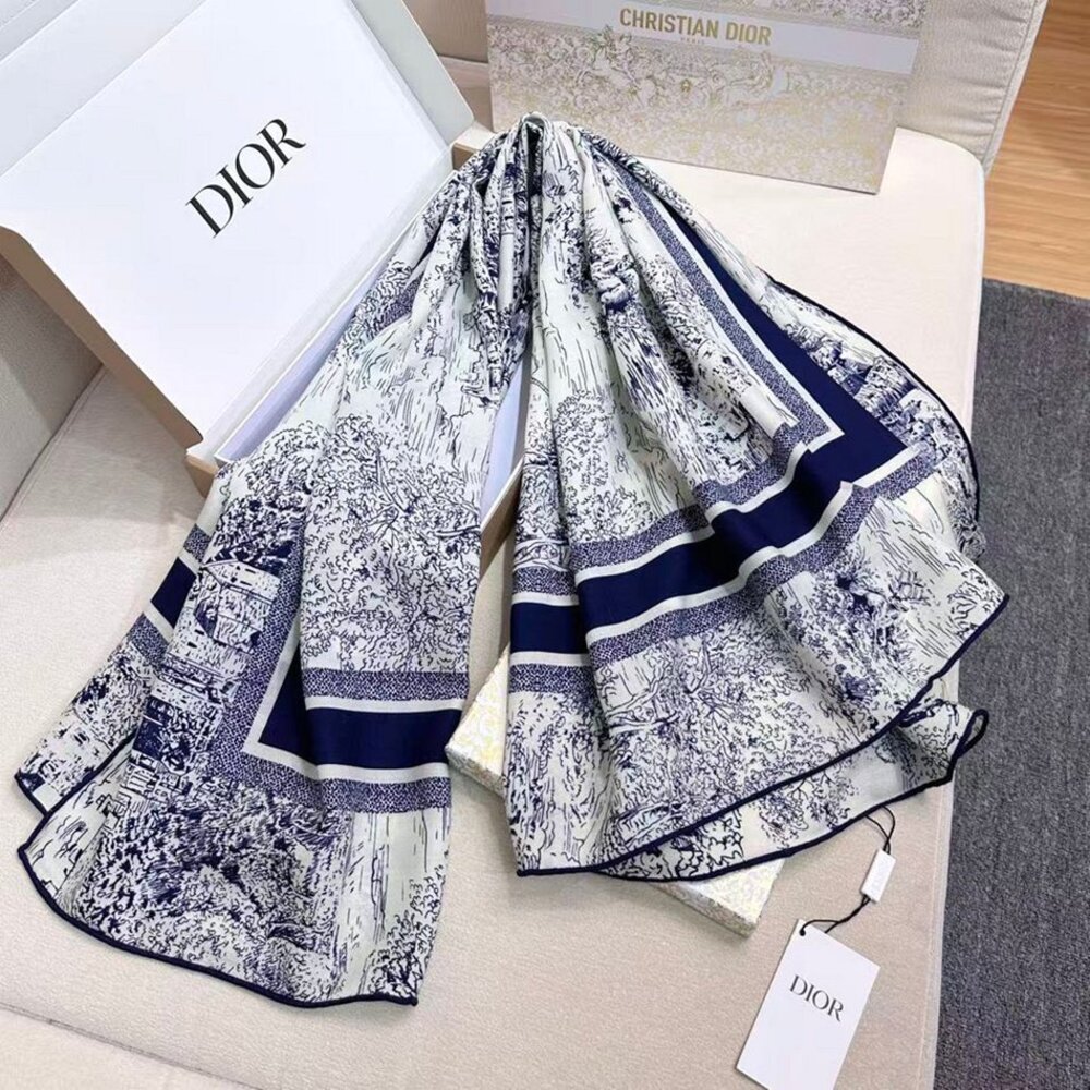 Dior Toile de Jouy 100% Silk Square Scarf Navy Blue Cream NWT With Box - Picture 2 of 9